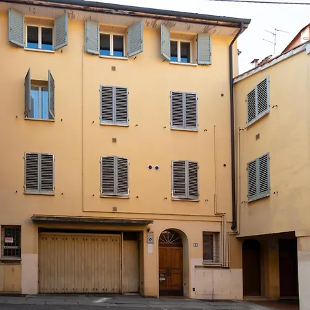 Bologna's Way Cento Traxenda Διαμέρισμα *