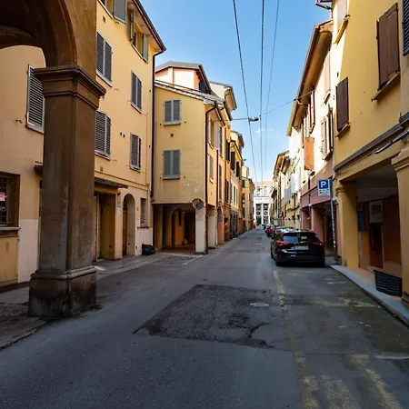 아파트 Bologna's Way Cento Traxenda *